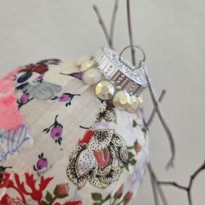 Floral Holiday Ornament with Sequins